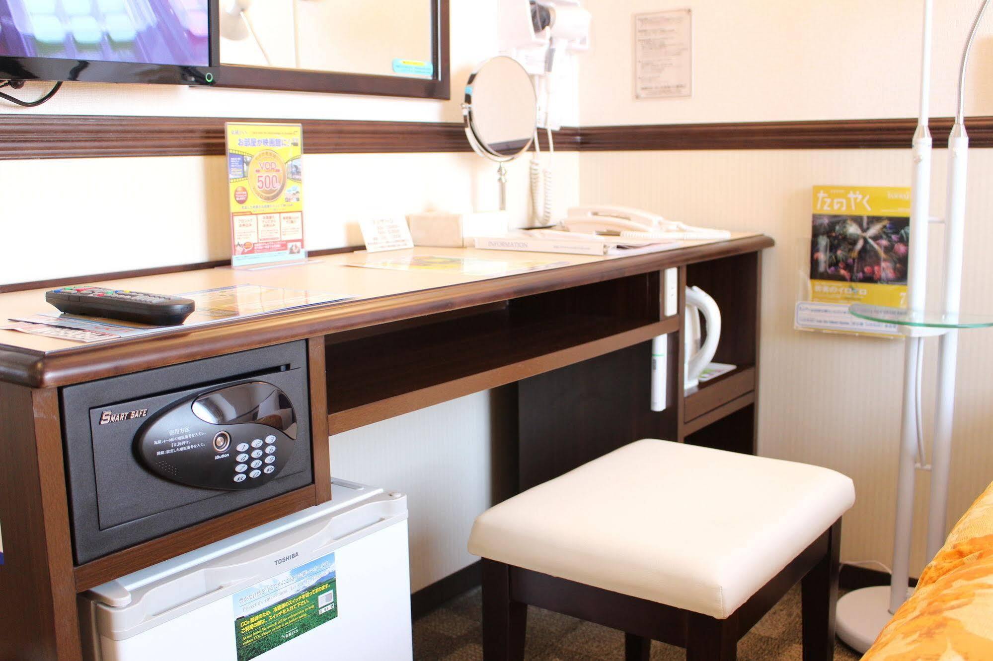 Toyoko Inn Tokyo Seibu Ikebukuro sen Higashi kurume eki Nishi guchi Bagian luar foto